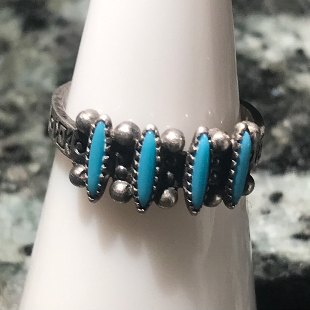 Zuni Needle Point Blue Turquoise Ring